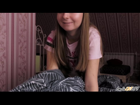 ❤️ Blondina îi suge adânc prietenei ei și primește spermă în gură ❤❌  at porn ro.pi-porno.ru